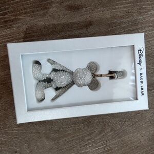 Disney x BaubleBar Mickey Mouse Disney Bag Charm Keychain: PEARL NIB